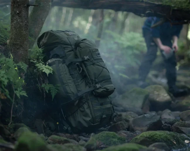 Přezka 2M WB SR PALS-mount, 25 mm + zadní deska, samice - Barva: Hnědá